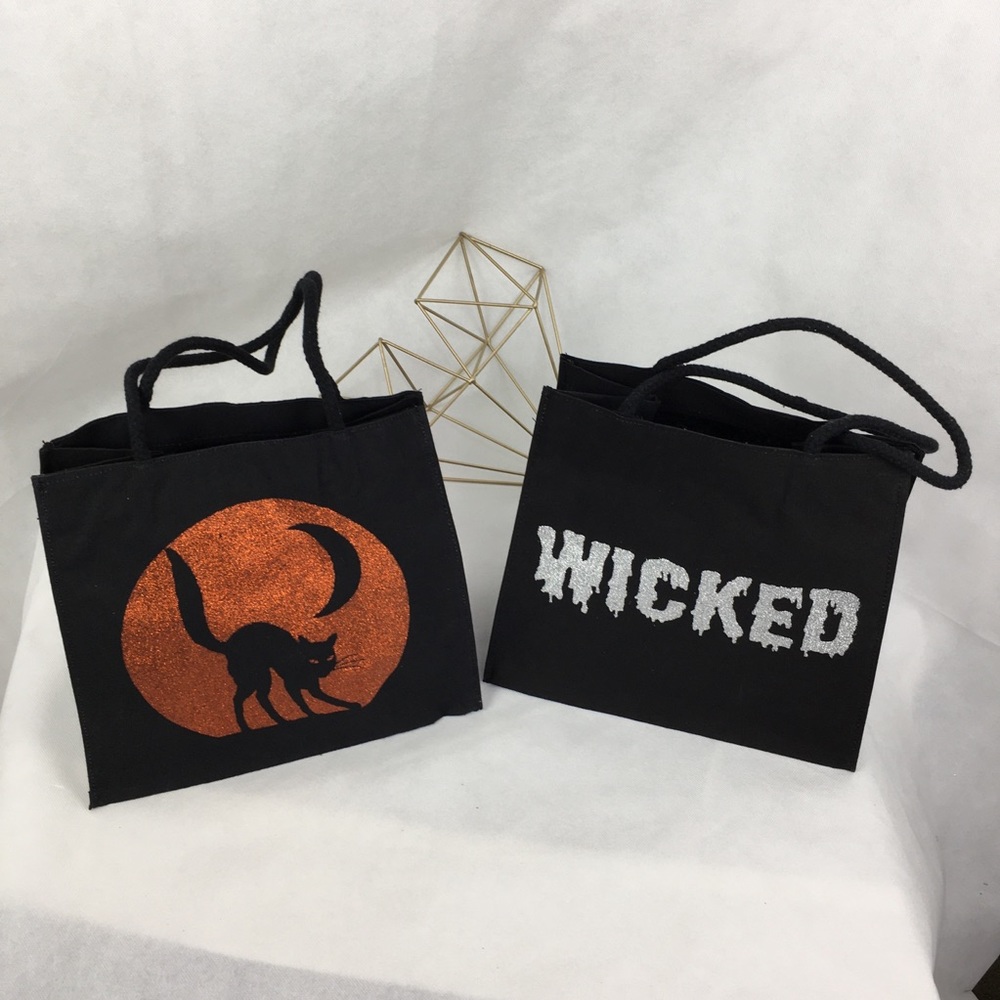 Black Cat Silhouette & Wicked Fabric Trick or Treat / Gift Bags